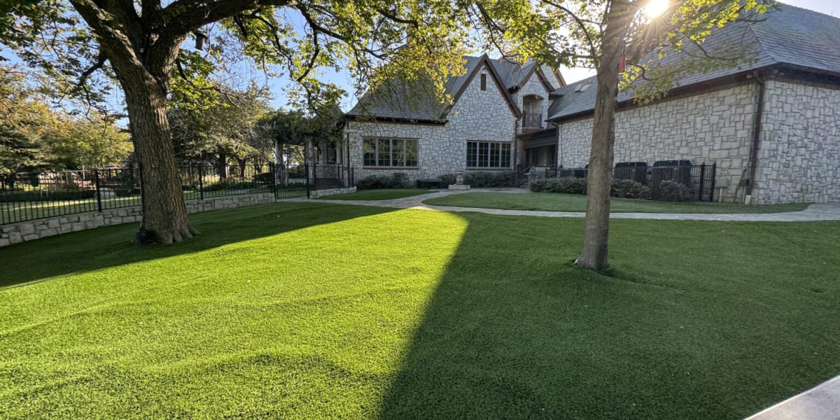 How Does Artificial Grass Improve Your Home’s Outdoor Appearance