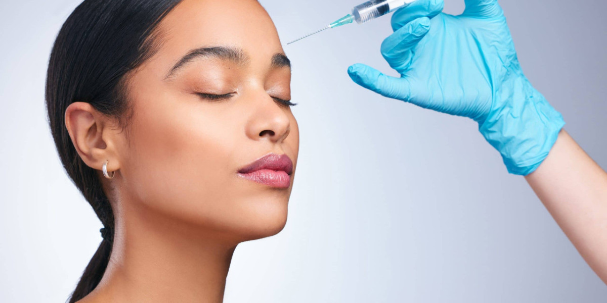 How Facelift in Dubai Enhances Natural Facial Definition
