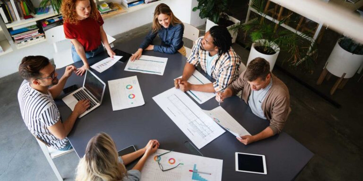 How a Freelance Web Designer in Singapore Can Help Improve Your Online Credibility