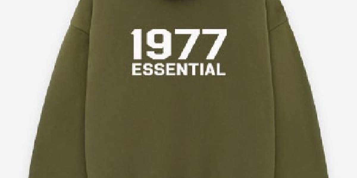 Essentials: Simple Style, Everyday Comfort, and Modern Streetwear